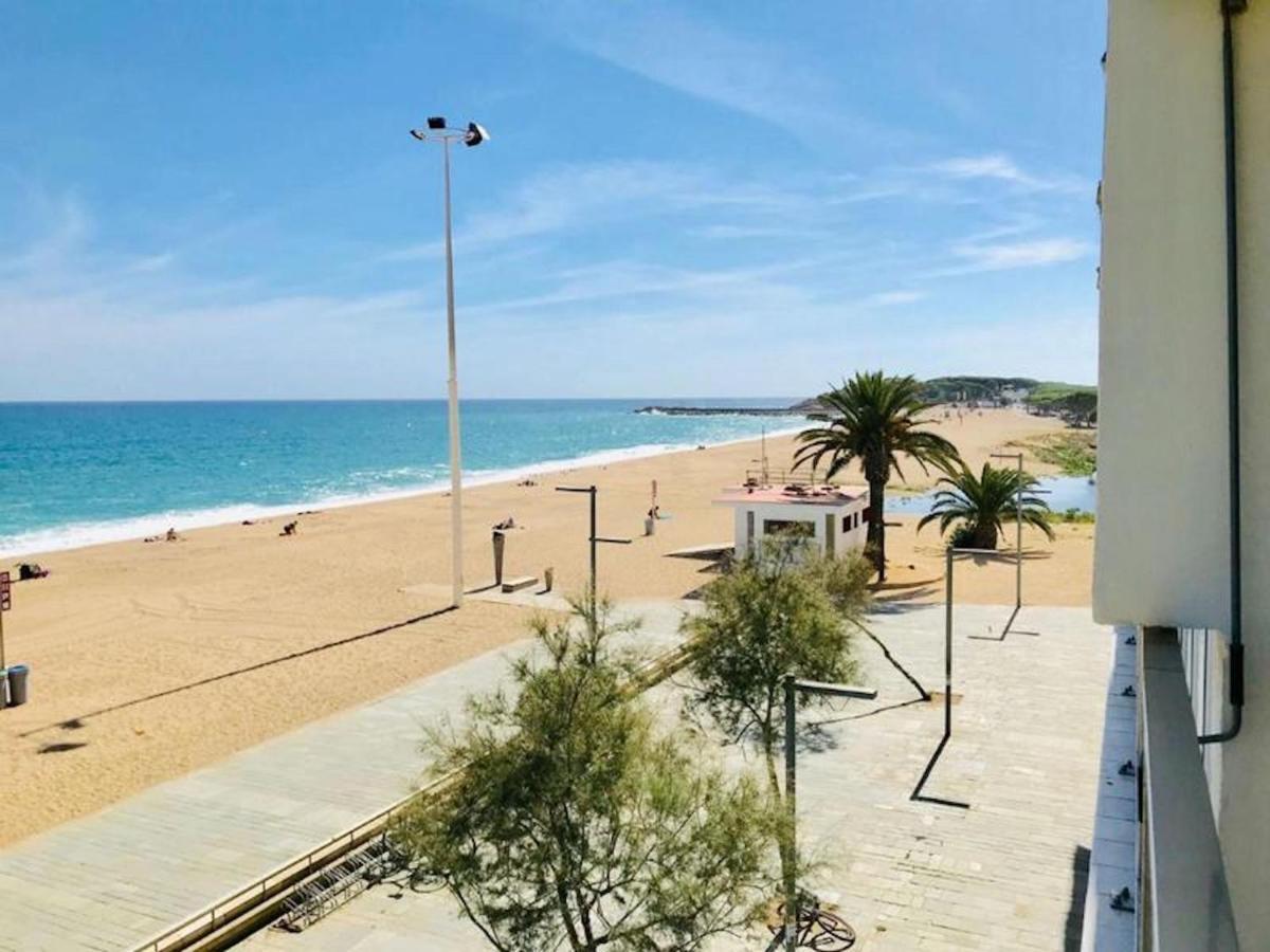 Investingspain Studio Beach Paradise Front Sea Views Swimming Pool Platja d'Aro Eksteriør billede