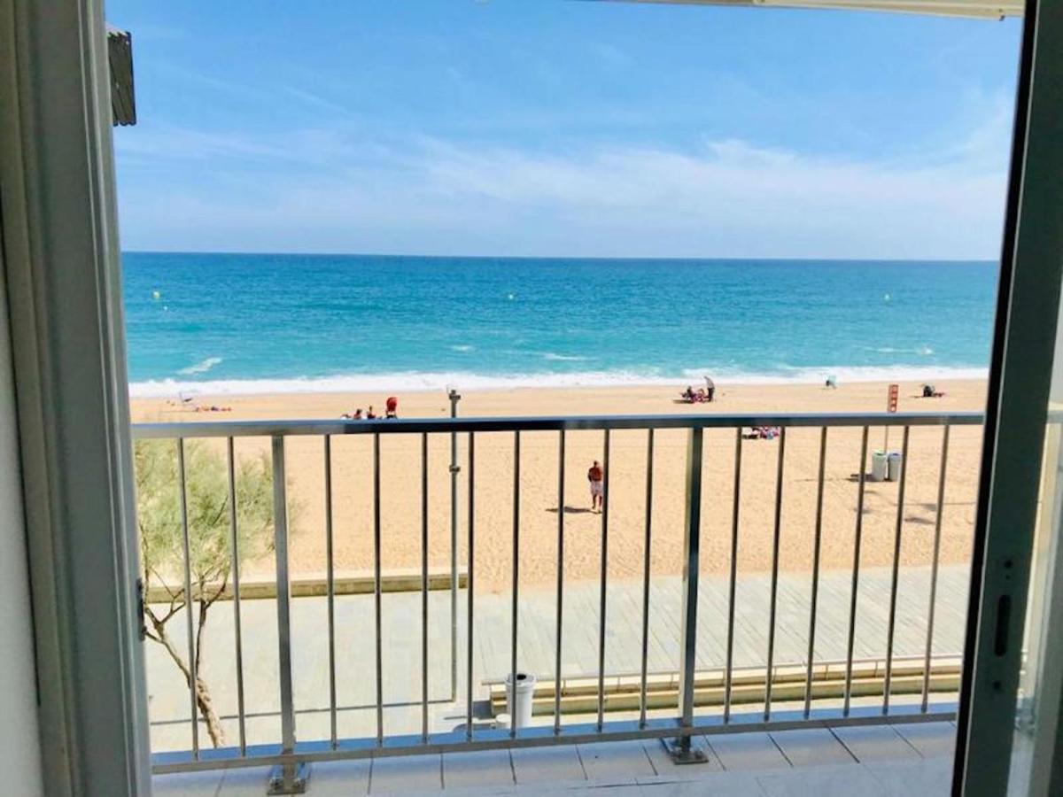 Investingspain Studio Beach Paradise Front Sea Views Swimming Pool Platja d'Aro Eksteriør billede